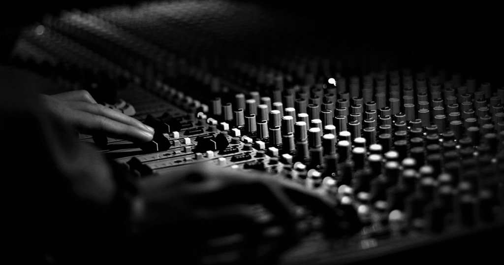 mixez et masterisez votre chanson dans un studio professionnel